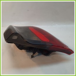 Fanale Fanalino Posteriore Destro DX VALEO OPEL TIGRA S93 90510530 Usato