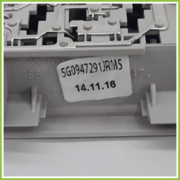 Plafoniera Posteriore Centrale VOLKSWAGEN TIGUAN AD1 2.0 TDI 5G0947291 2016