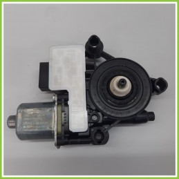Motorino Alzavetro Posteriore Sinistro SX VOLKSWAGEN GOLF 5 Porte 5Q0959811 2012 2017 BOSCH 0130822965