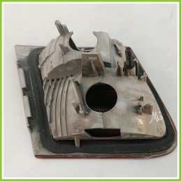 Fanale Fanalino Posteriore Destro DX SCINTEX 28.68.02 BMW Serie 3 E46 63.21-8368760 Usato