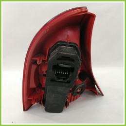 Fanale Fanalino Posteriore Destro DX VALEO RENAULT CLIO 2a Serie 8200071413 Usato