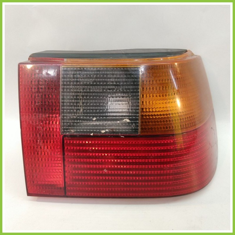 Fanale Fanalino Posteriore Destro DX HELLA SEAT IBIZA 6K 6K6945112 Usato