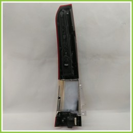 Fanale Fanalino Posteriore Destro DX VALEO 89398085 OPEL MERIVA X03 93294346 Usato