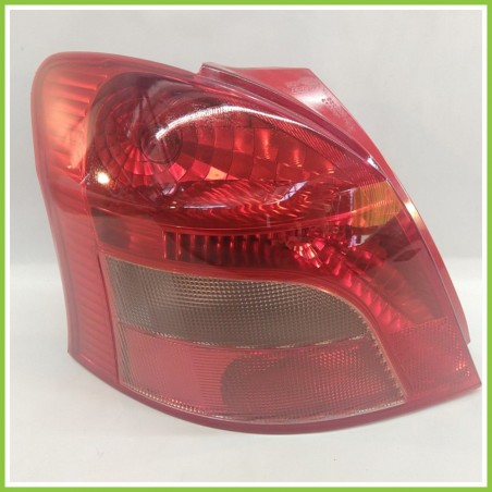 Fanale Fanalino Posteriore Sinistro SX KOITO TOYOTA YARIS 81561-0D110 Usato