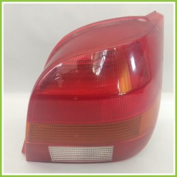 Fanale Fanalino Posteriore Destro DX FORD FIESTA 2a Serie 89FG-13N004-AA Usato