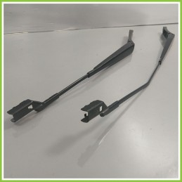 Braccetti Tergivetro Anteriori VOLKSWAGEN GOLF 5 Porte 5G1955410C 2012 2017 BOSCH 6124