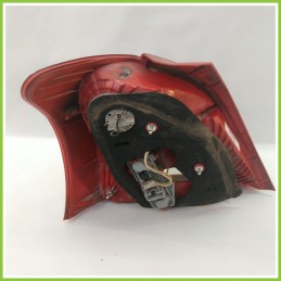 Fanale Fanalino Posteriore Destro DX KOITO TOYOTA YARIS 815510D110 Usato