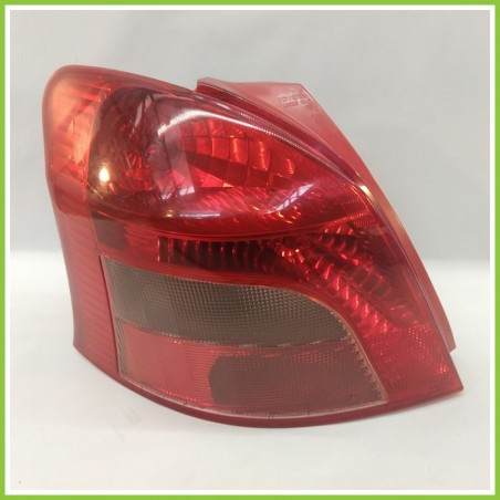 Fanale Fanalino Posteriore Sinistro SX KOITO TOYOTA YARIS 815610D250 Usato