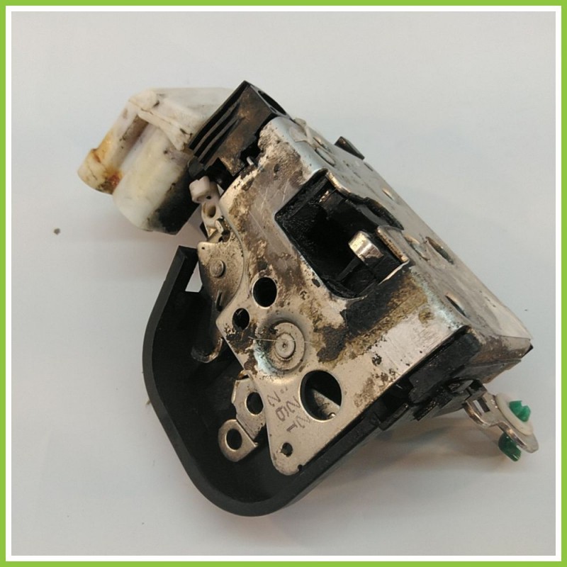 Serratura Posteriore Sinistro SX ALFA ROMEO 147 W8 1.6 16V Twin Spark 46557035 2000 2006