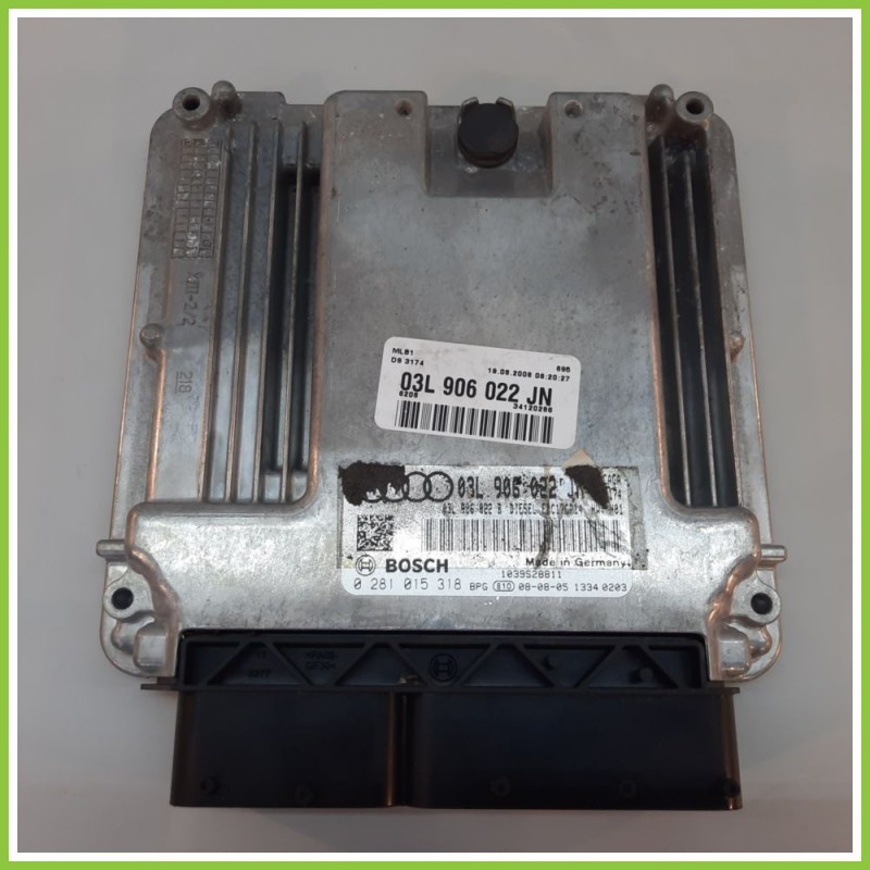 Centralina Motore Iniezione ECU BOSCH 0281015318 AUDI A4 8K 2.0 TDI 03L906022JN 2007 2013