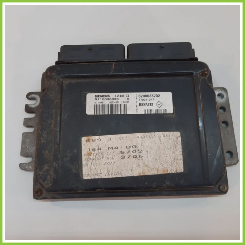 Centralina Motore Iniezione ECU SIEMENS S110030030 RENAULT MEGANE 1a Serie 1.6 16V 8200035702 1999 2003