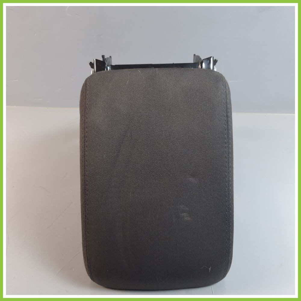 AUDI A4 8K 2.0 TDI Armlehne vorne AUDI 2440.01 8K08642836PS Original Gebraucht