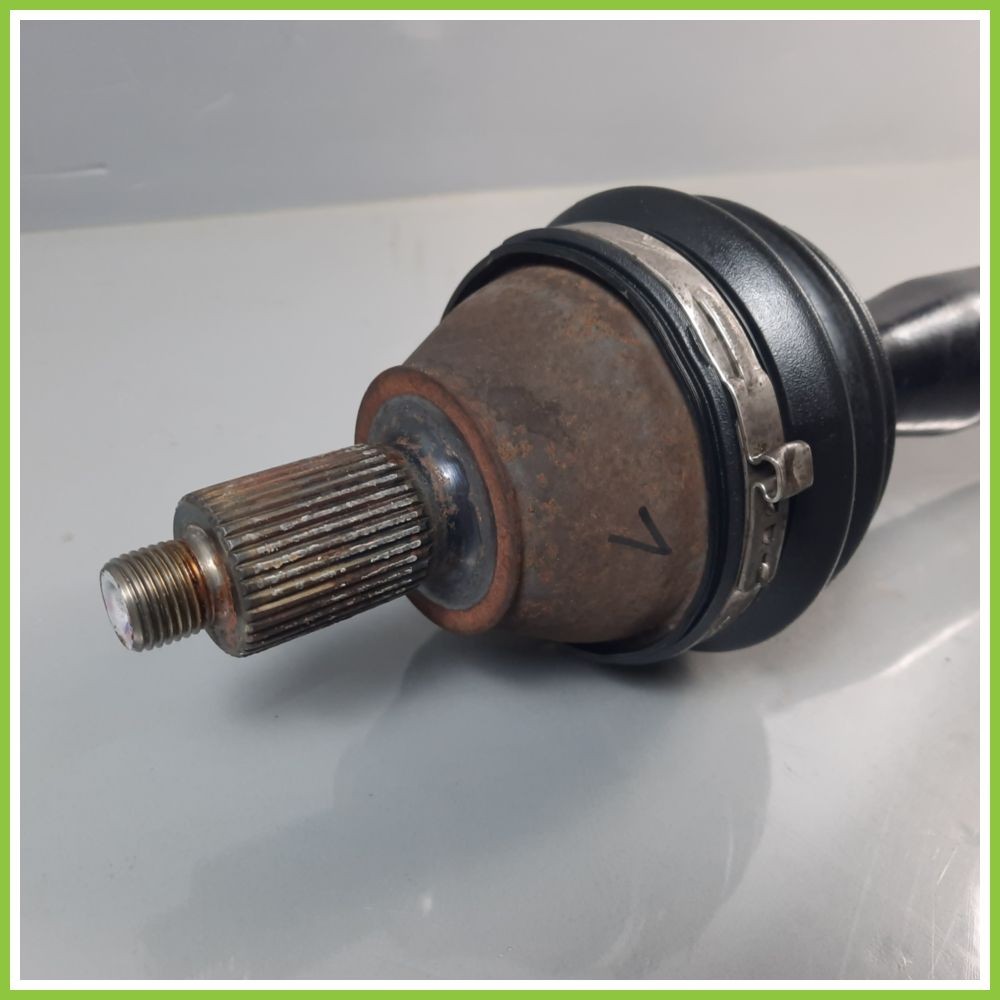 SKODA FABIA 54 1.2 Arbre de transmission avant droit (côté passager) 6Q09407272BD Original utilisé