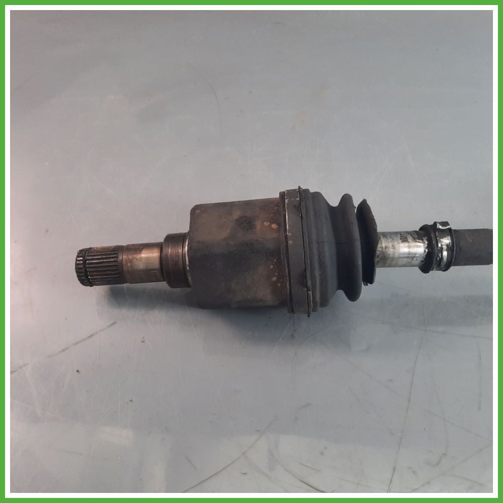 LAND ROVER RANGE ROVER SPORT 2.7 Arbre de transmission avant droit (côté passager) LR072070 Original utilisé