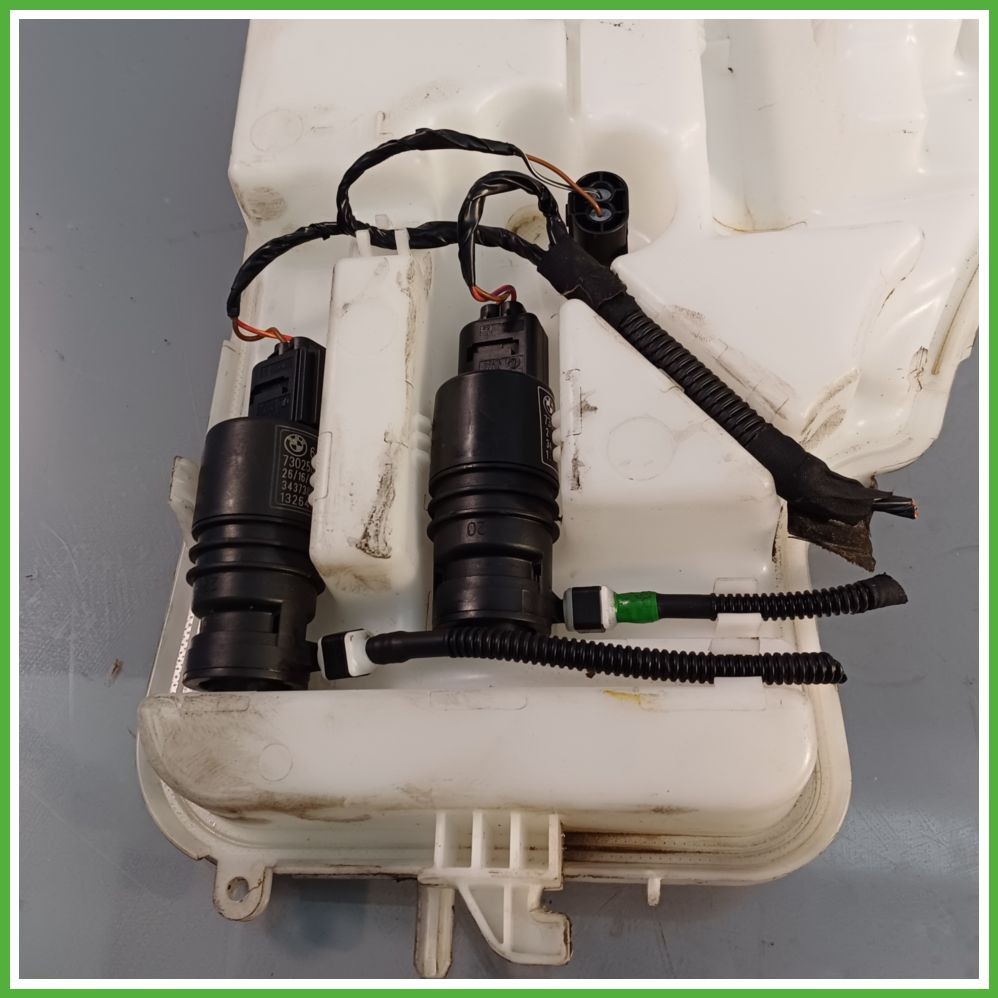 BMW Serie 3 F31 Scheibenwaschflüssigkeitsbehälter 61667241674 Original gebraucht