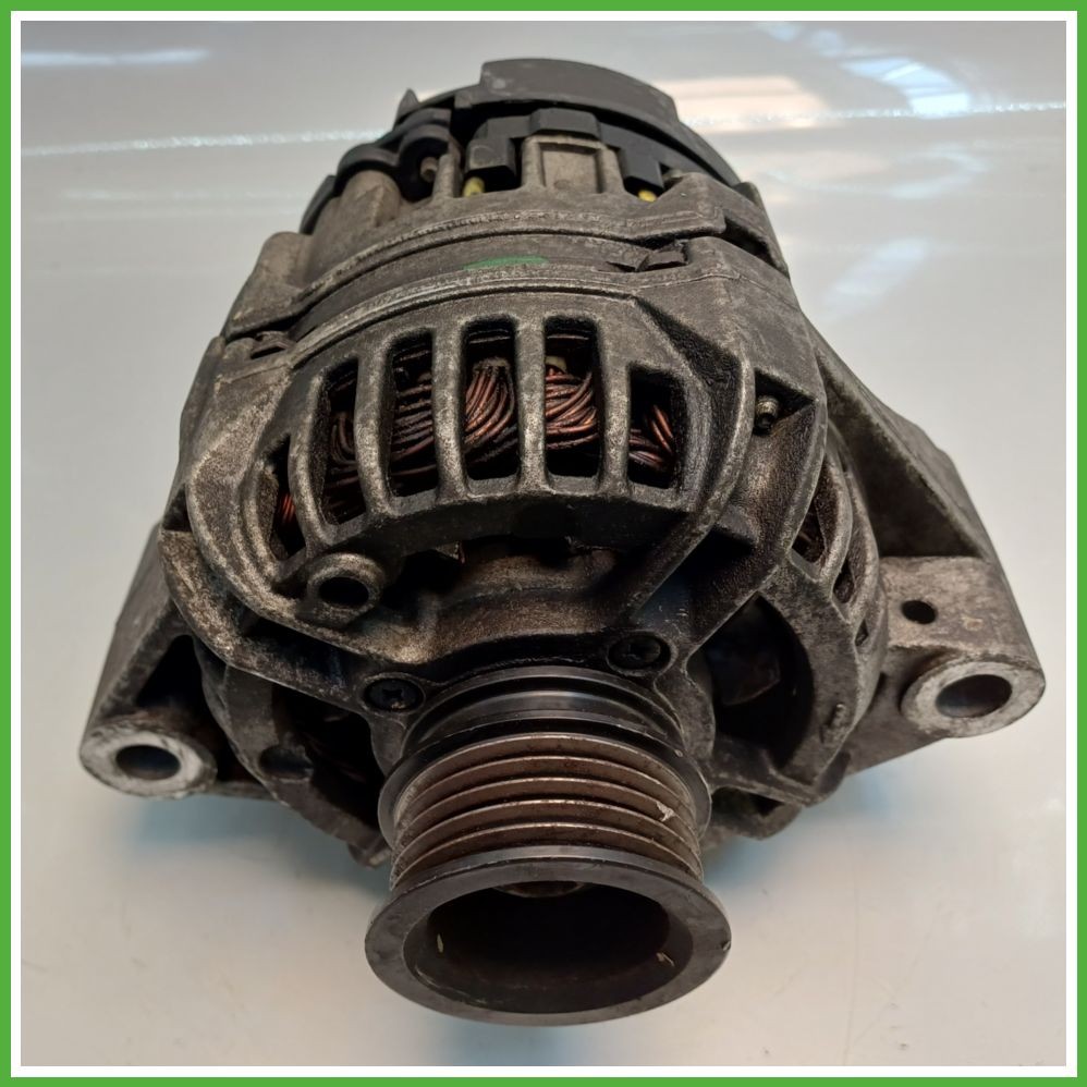 MG (2001-2005) ZR 2001 2004 Alternateur BOSCH 0124225011 YLE102420E Original Utilisé