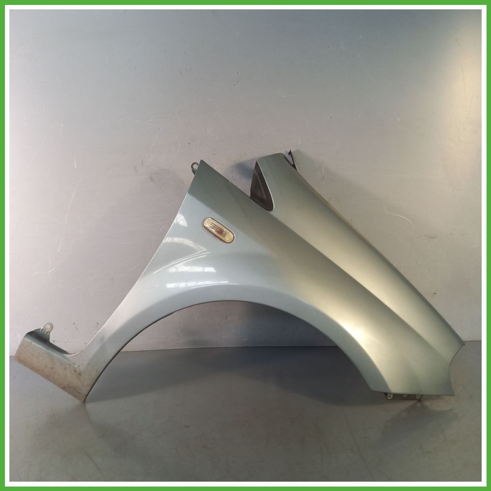 Parafango FIAT GRANDE PUNTO (2Y) (dal 06/2005 al 05/2008) Anteriore Destra DX (Lato Passeggero) Originale Usato BIANCO