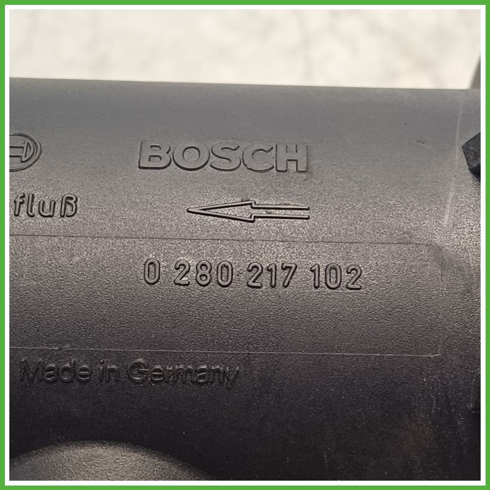 Débitmètre massique d'air BOSCH ALFA ROMEO 146 du 05/1995 au 03/1999 1.4 16V Twin Spark AR33503 Forme boîtier rond, Numéro de broche : 4 0280217102 0280217102 46469917 